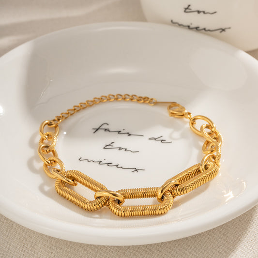 Parisian-inspired flat snake Bracelet