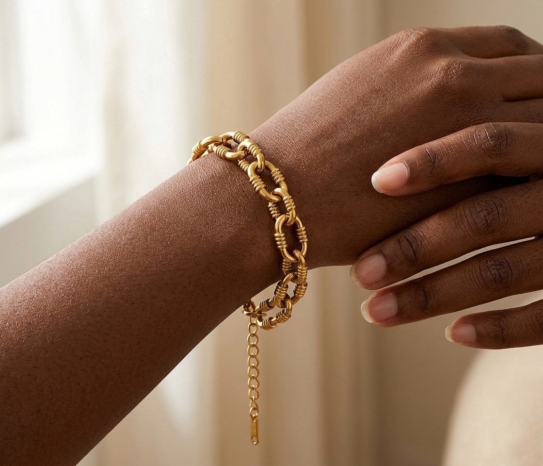 Gold Ribbed Nautical Link Bracelet